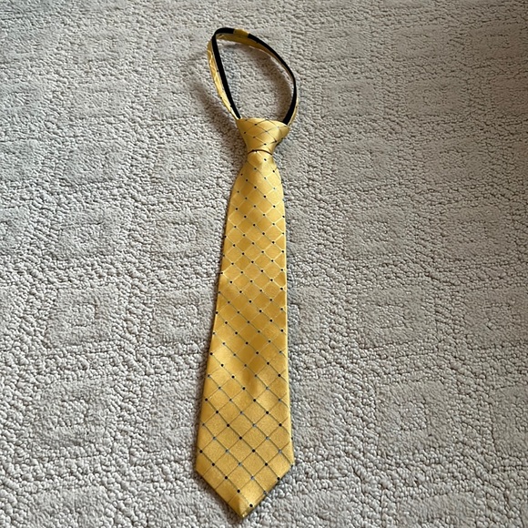 Boys tie - Picture 1 of 2